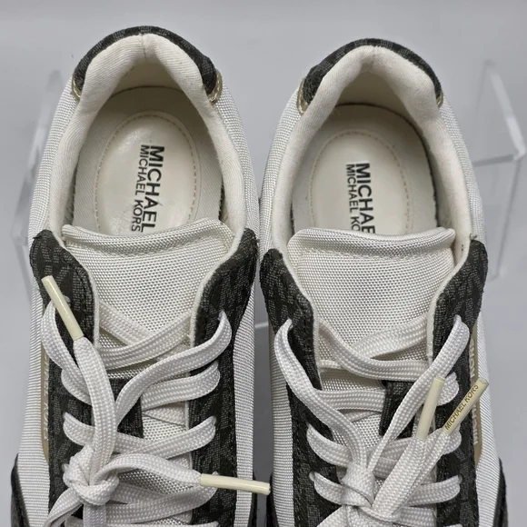 Michael Kors Women's Trainer Lace Up Sneakers Green White Size 8.5M New